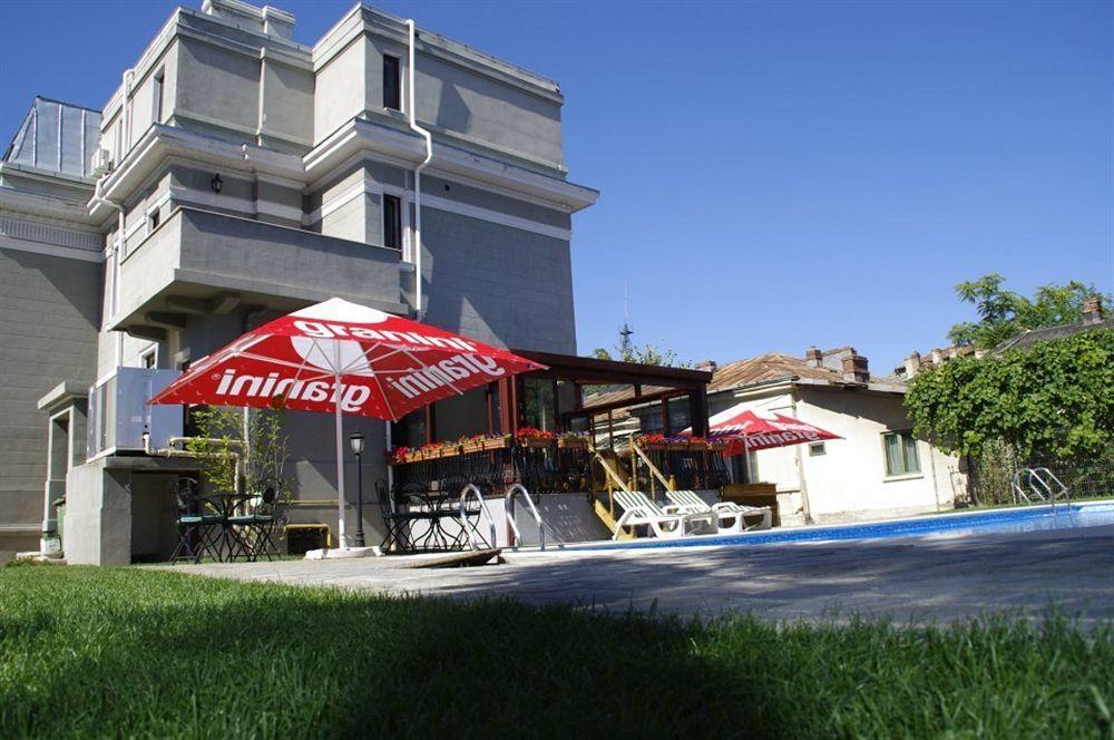 Class Residence Ploieşti Exterior foto